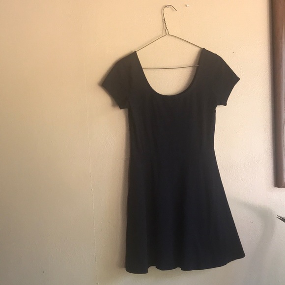 Little Black Dress - Picture 1 of 3